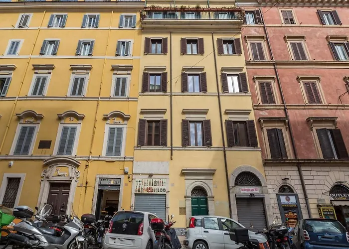 The Rent - Elegant Three-bedroom A Few Steps From Fontana Di Trevi Apartamento Roma